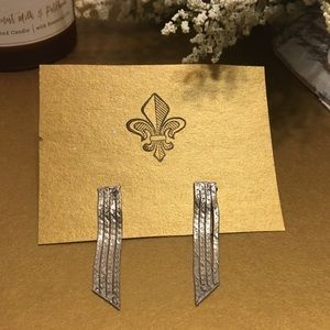 Sterling Silver Earrings⚜️